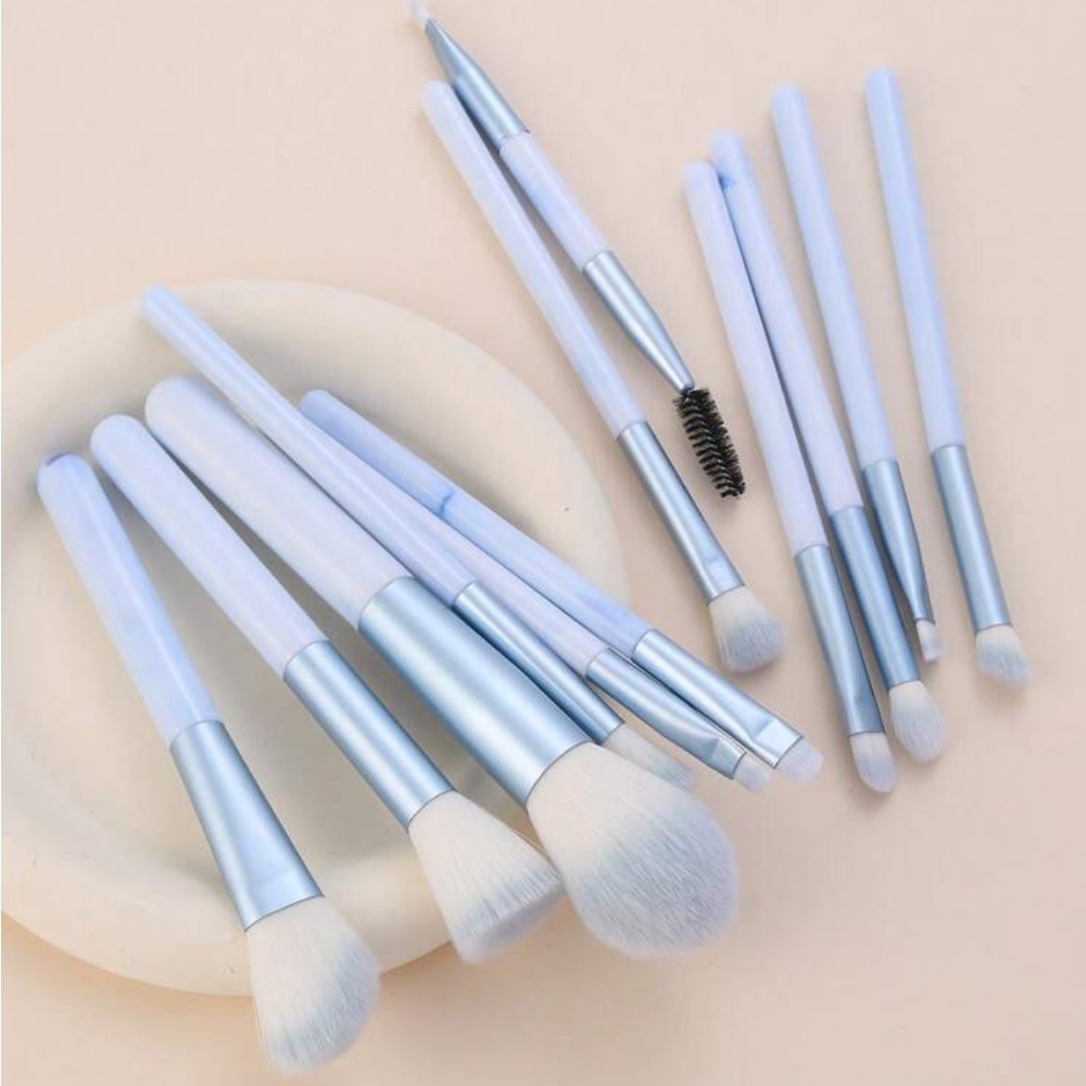 12Pcs Blue Makeup Brush Foundation Brush Concealer Brush Cosmetic Brush Makeup - Picture 3 of 3